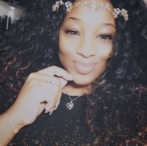 Meet your Posher, Tonia